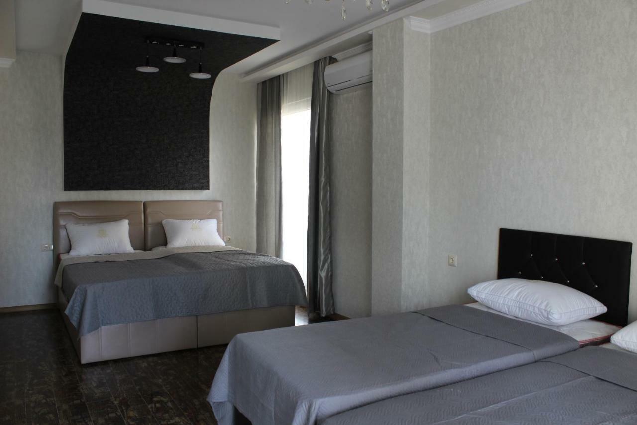 Union Hotel Batumi Luaran gambar