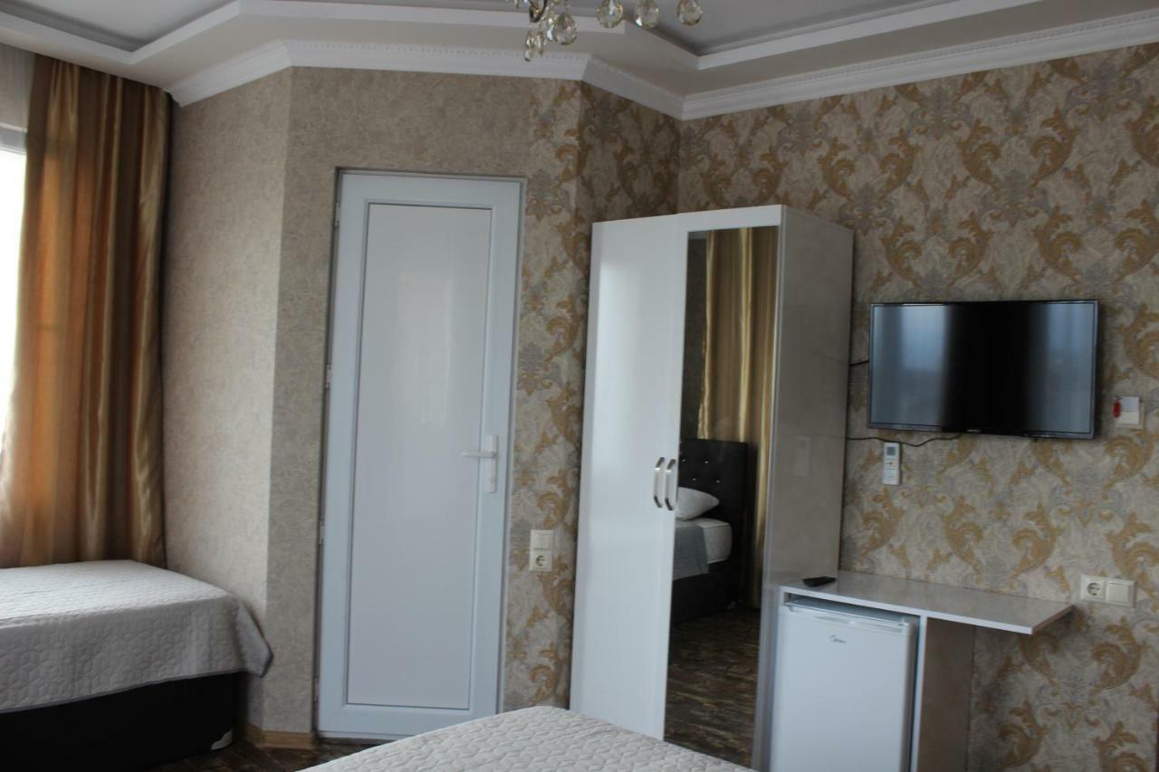 Union Hotel Batumi Luaran gambar